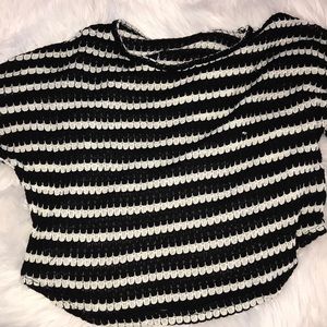 FALL/ WINTER Striped crop sweater